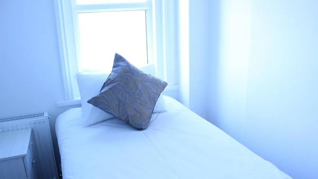 Primrose Hotel 0*, 伯恩茅斯 英国